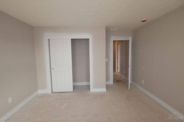 1876 Grove Park Drive, Miami Twp, OH 45150