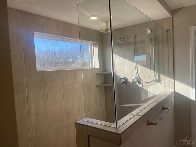 1876 Grove Park Drive, Miami Twp, OH 45150