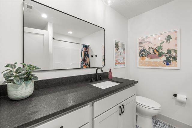 814 Bridgeview Street, Polk City, IA 50226