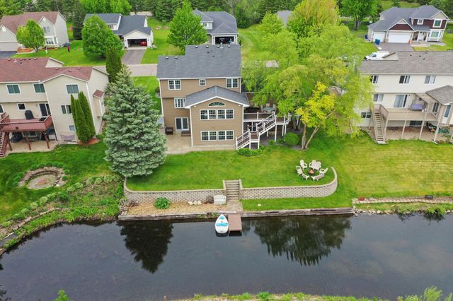 16605 43rd Avenue N, Plymouth, MN 55446
