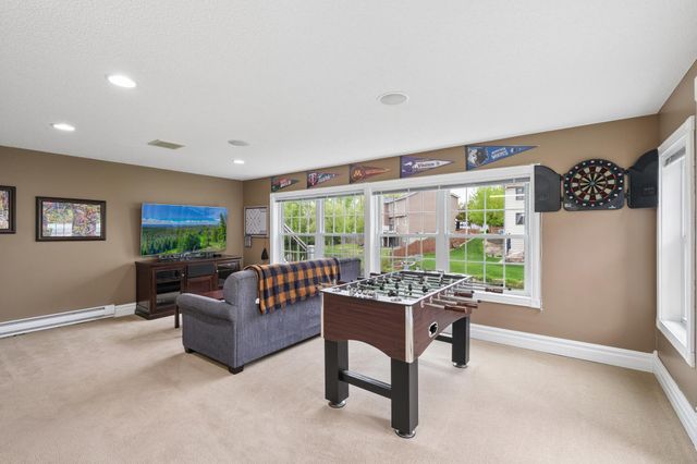 16605 43rd Avenue N, Plymouth, MN 55446