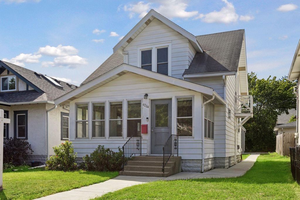 4204 19th Avenue S, Minneapolis, MN 55407