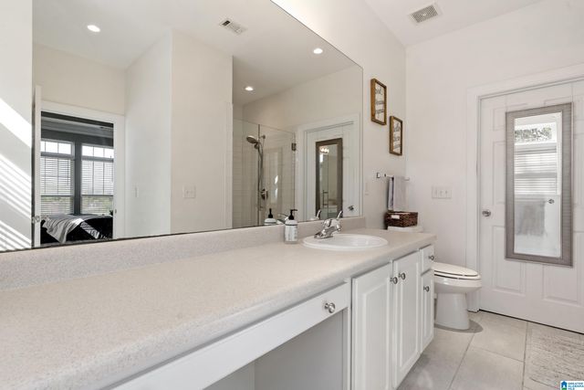 4089 PARADISE LANE, Bessemer, AL 35022
