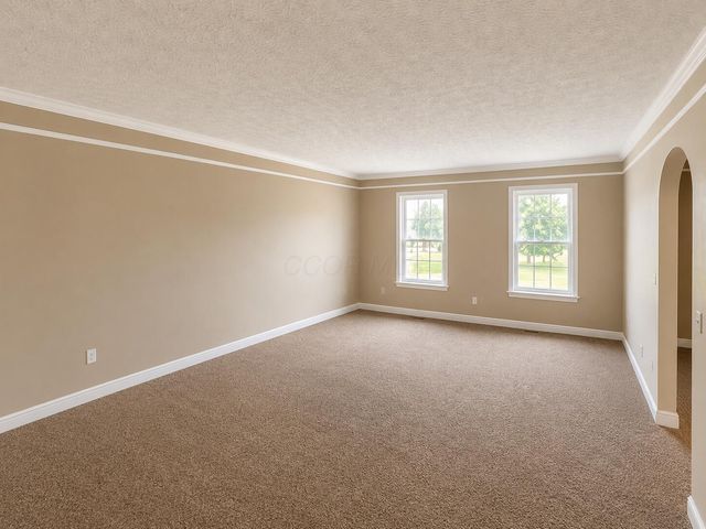 306 Schall Place, Commercial Point, OH 43116
