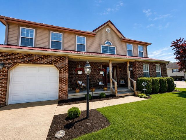 306 Schall Place, Commercial Point, OH 43116
