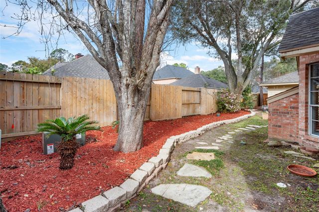 4011 W Pine Brook Way, Houston, TX 77059