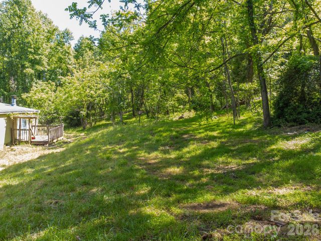 27 Shep Drive, Mills River, NC 29759