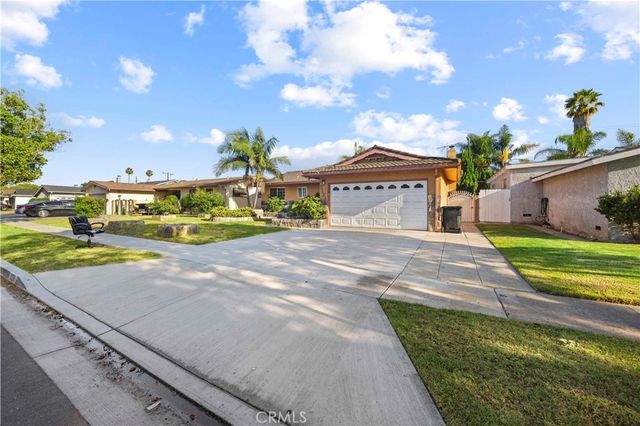 3124 W Graciosa, Anaheim, CA 92804