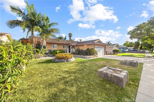 3124 W Graciosa, Anaheim, CA 92804