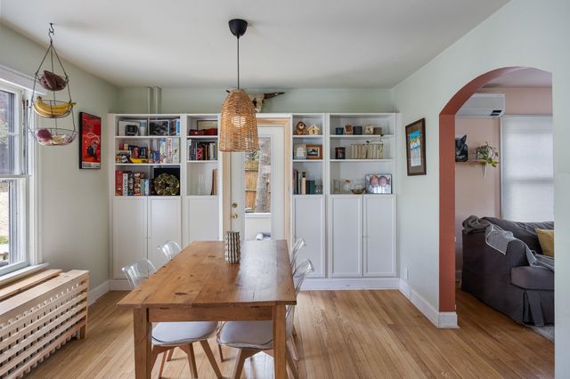 418 Saint Paul Street, Burlington, VT 05401
