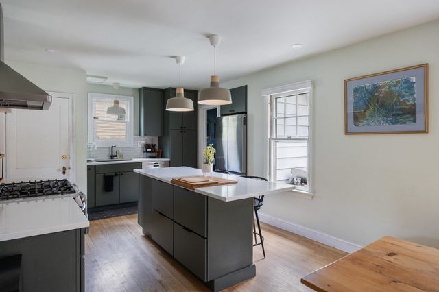 418 Saint Paul Street, Burlington, VT 05401