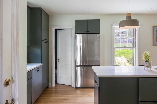 418 Saint Paul Street, Burlington, VT 05401