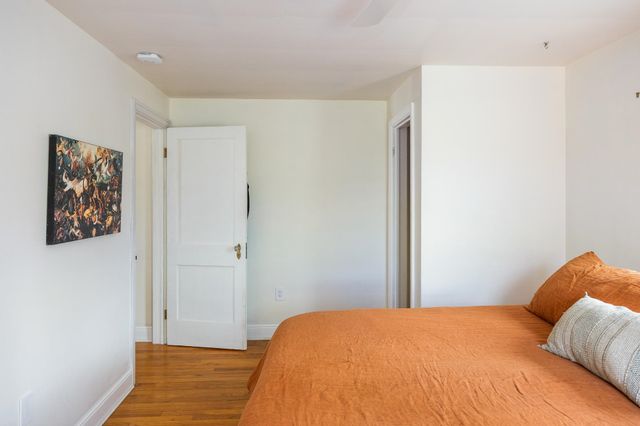 418 Saint Paul Street, Burlington, VT 05401