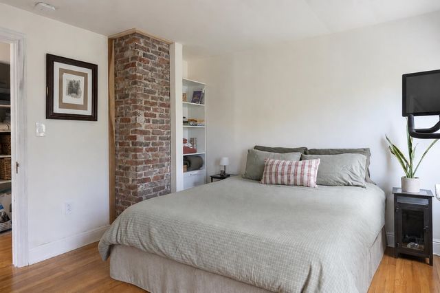 418 Saint Paul Street, Burlington, VT 05401