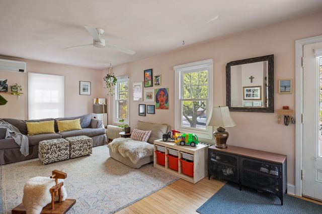 418 Saint Paul Street, Burlington, VT 05401