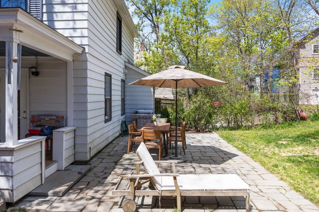 418 Saint Paul Street, Burlington, VT 05401