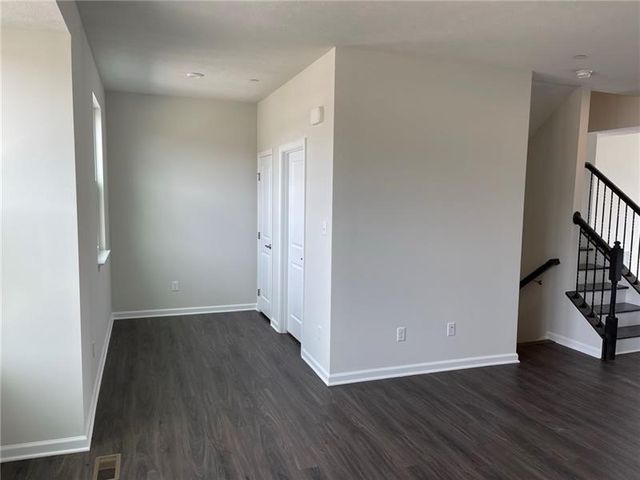 104 Lupine Dr, Mars Boro, PA 16046