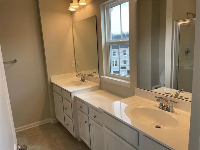 104 Lupine Dr, Mars Boro, PA 16046