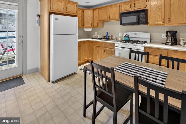 531 TURNER ST, Philadelphia, PA 19122