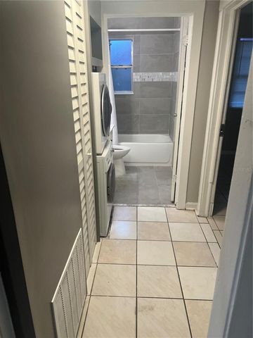 521 SE 14TH TERRACE, Gainesville, FL 32641
