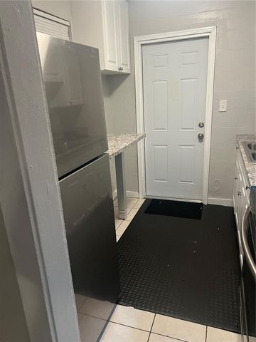 521 SE 14TH TERRACE, Gainesville, FL 32641