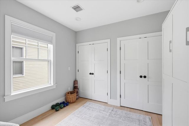 613 E 6th St. 3, Boston, MA 02127