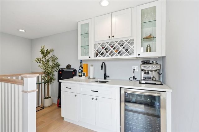 613 E 6th St. 3, Boston, MA 02127