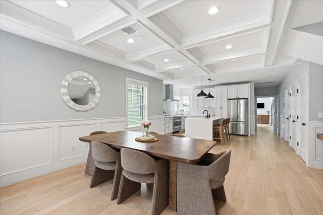613 E 6th St. 3, Boston, MA 02127
