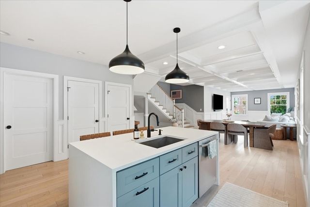 613 E 6th St. 3, Boston, MA 02127