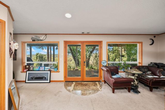 23051 Brian Ln, Grass Valley, CA 95949