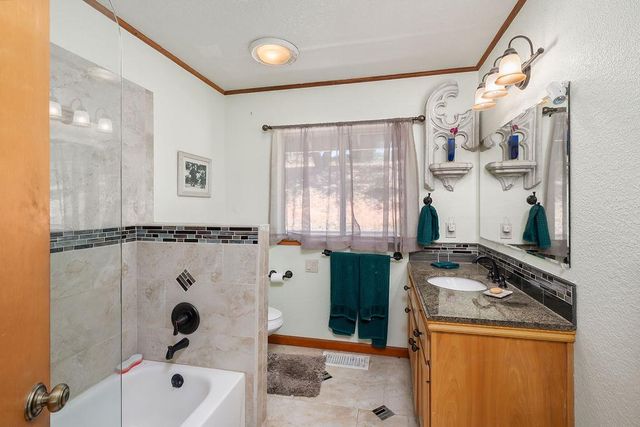 23051 Brian Ln, Grass Valley, CA 95949