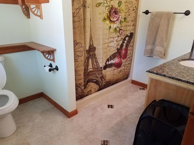 23051 Brian Ln, Grass Valley, CA 95949