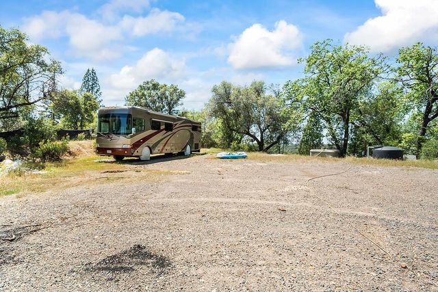 23051 Brian Ln, Grass Valley, CA 95949