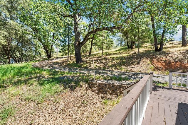 23051 Brian Ln, Grass Valley, CA 95949