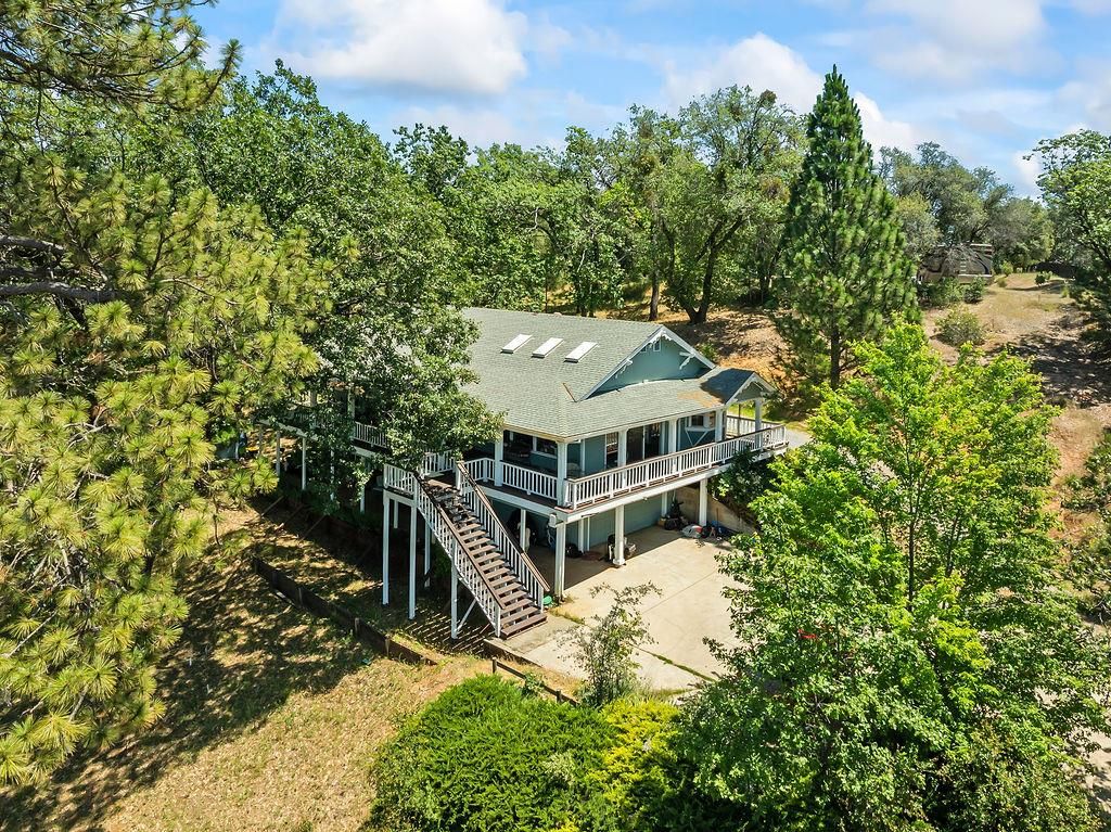 23051 Brian Ln, Grass Valley, CA 95949