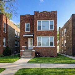 7923 S Clyde Avenue 2, Chicago, IL 60617