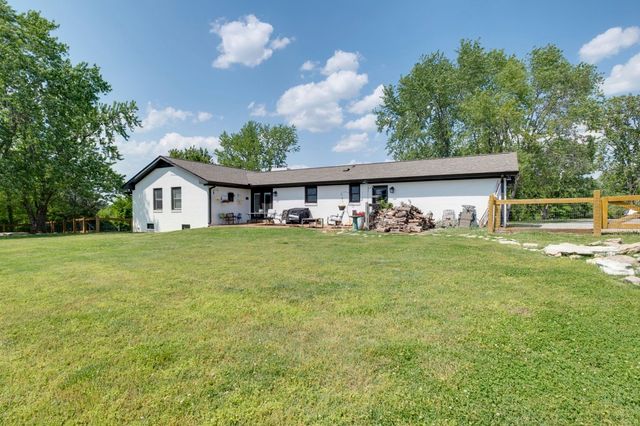 1071 Connie Dr, Gallatin, TN 37066