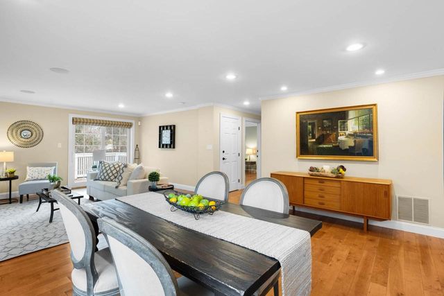 605 Straw Hill Road, Manchester, NH 03104