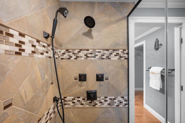 605 Straw Hill Road, Manchester, NH 03104