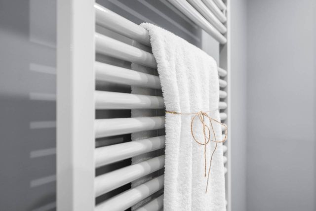 605 Straw Hill Road, Manchester, NH 03104