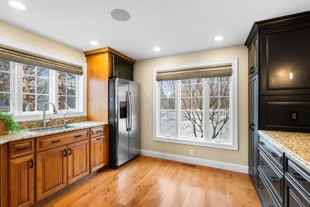 605 Straw Hill Road, Manchester, NH 03104