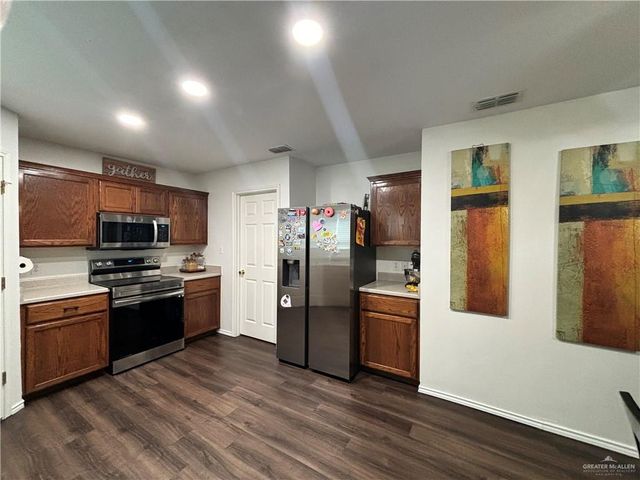 2901 Providence Avenue, Mcallen, TX 78504