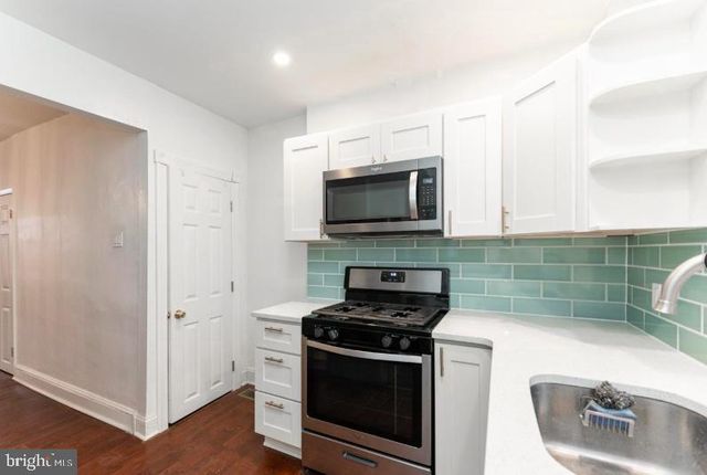2050 S BEECHWOOD ST, Philadelphia, PA 19145