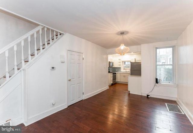 2050 S BEECHWOOD ST, Philadelphia, PA 19145