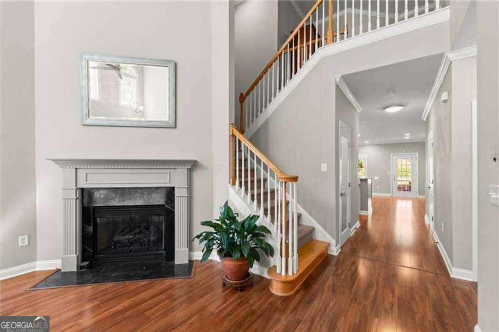 9000 Lexington Drive, Roswell, GA 30075 — photo 2