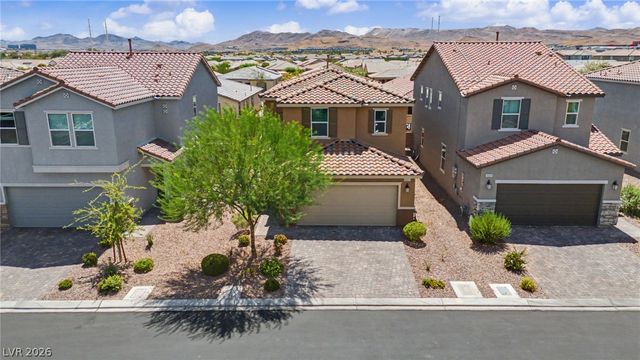 4521 Hidden Stone Avenue, Las Vegas, NV 89141