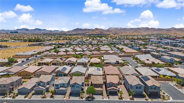 4521 Hidden Stone Avenue, Las Vegas, NV 89141