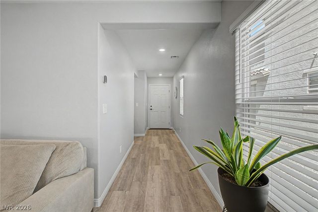 4521 Hidden Stone Avenue, Las Vegas, NV 89141