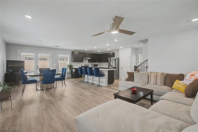 4521 Hidden Stone Avenue, Las Vegas, NV 89141