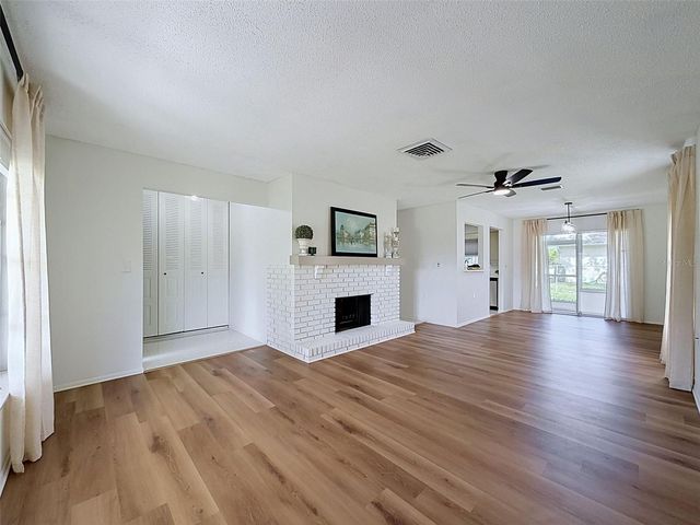 10819 LOS SANTOS DR, Port Richey, FL 34668